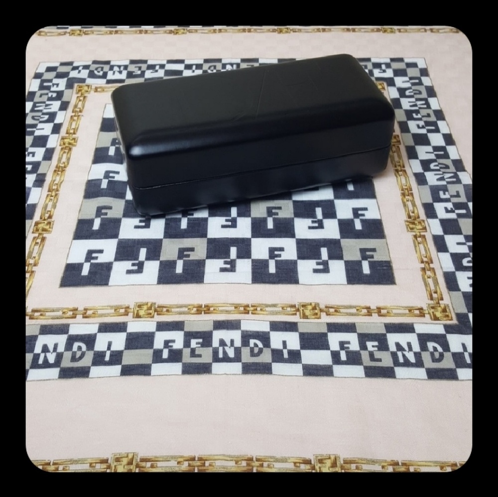 DVF sunglass case